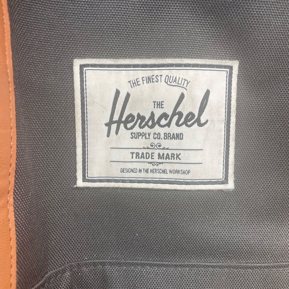 Black Hershel Backpack - image 4